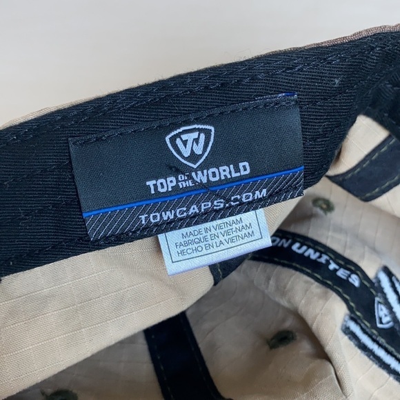 UNISEX Nebraska Cornhuskers Camo Ballcap - Picture 4 of 4